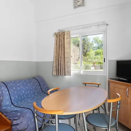 6 Entre 4 Et 6 Personnes Holiday home
