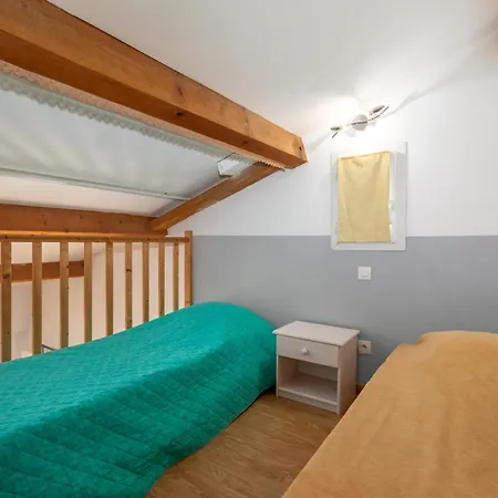 6 Entre 4 Et 6 Personnes Holiday home