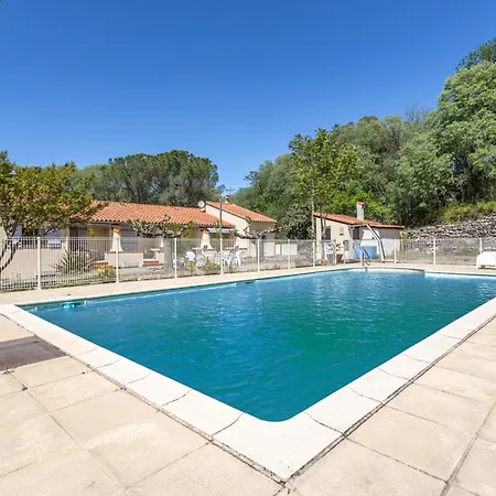 Holiday home 6 Entre 4 Et 6 Personnes